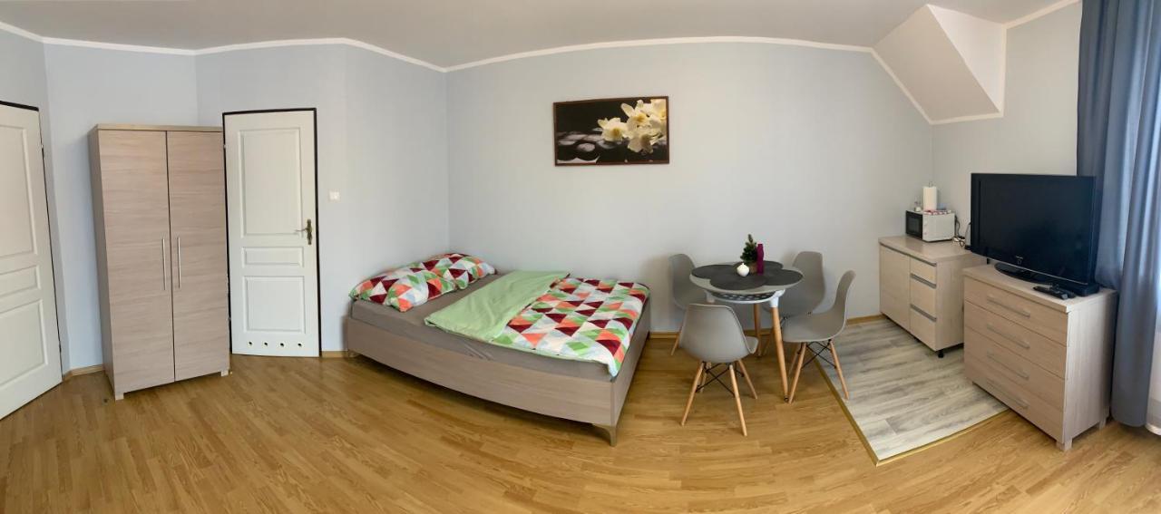 Apartamenty Pod Lwami Kudowa-Zdrój Exterior foto